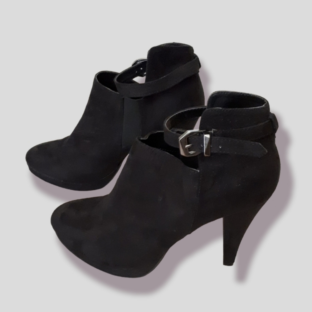 Diba booties